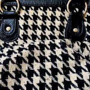 Houndstooth bag